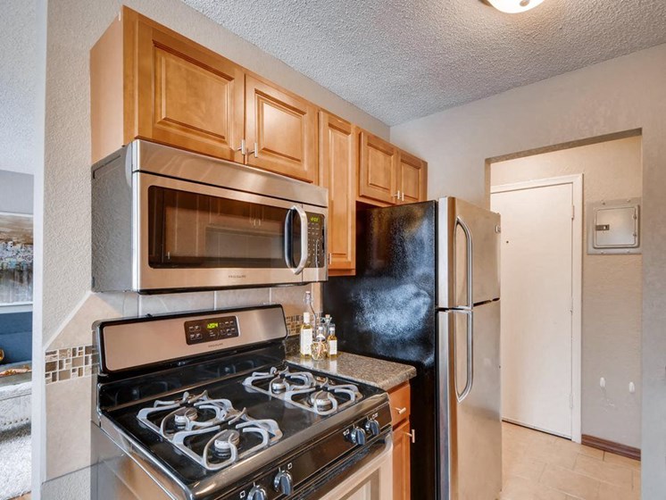 Whittier Flats - 3105 Pleasant Avenue